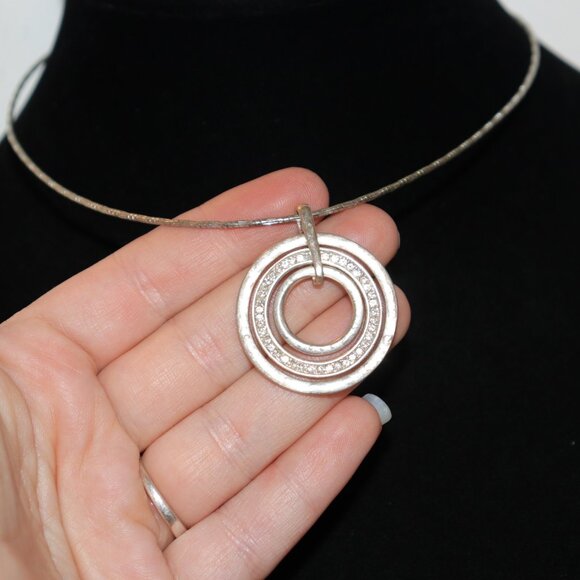 ⚙️ Silver Wire Chain Necklace with Triple Ring Pendant  ✨ - Picture 1 of 7